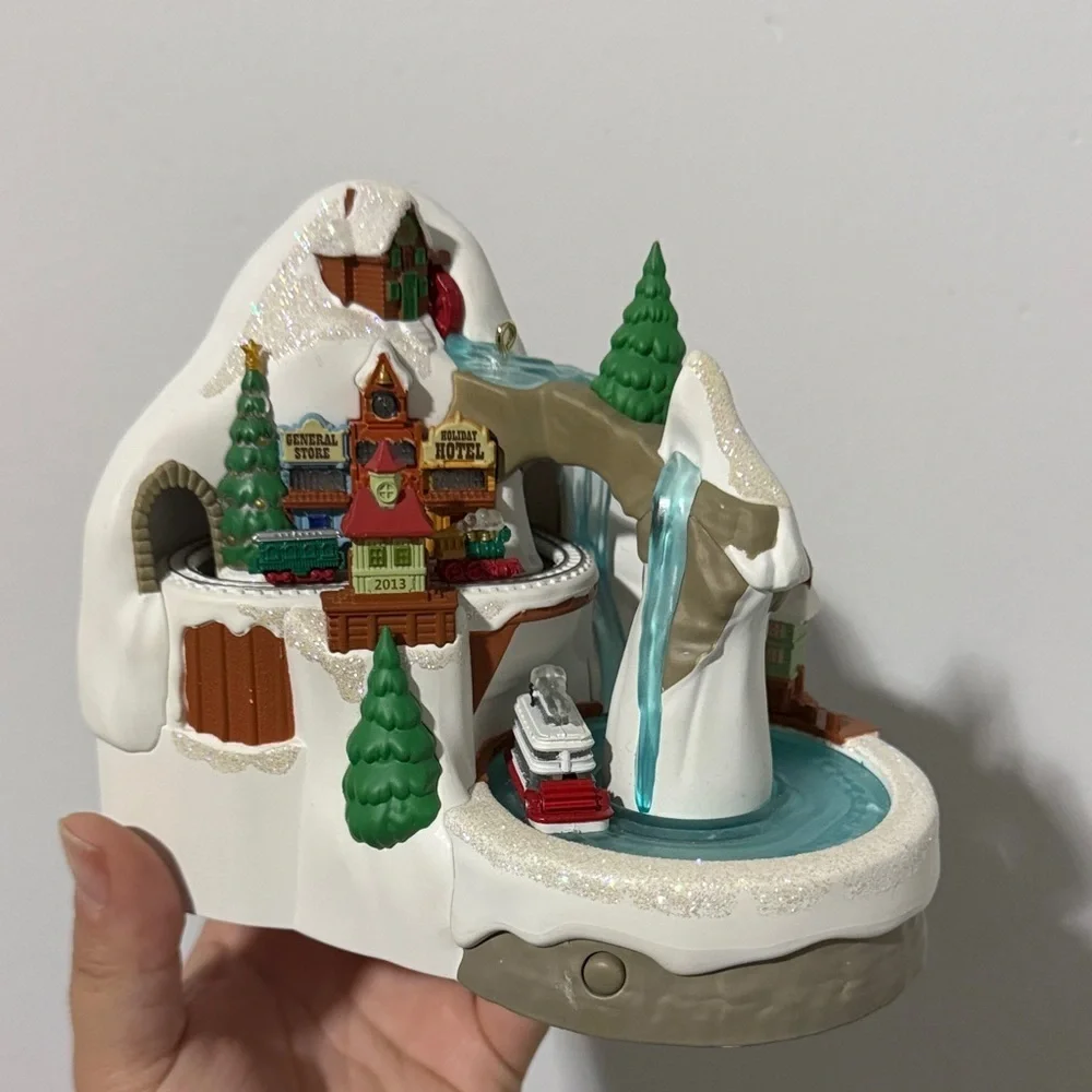 Hallmark Keepsake Ornament Steamboat Junction 2013